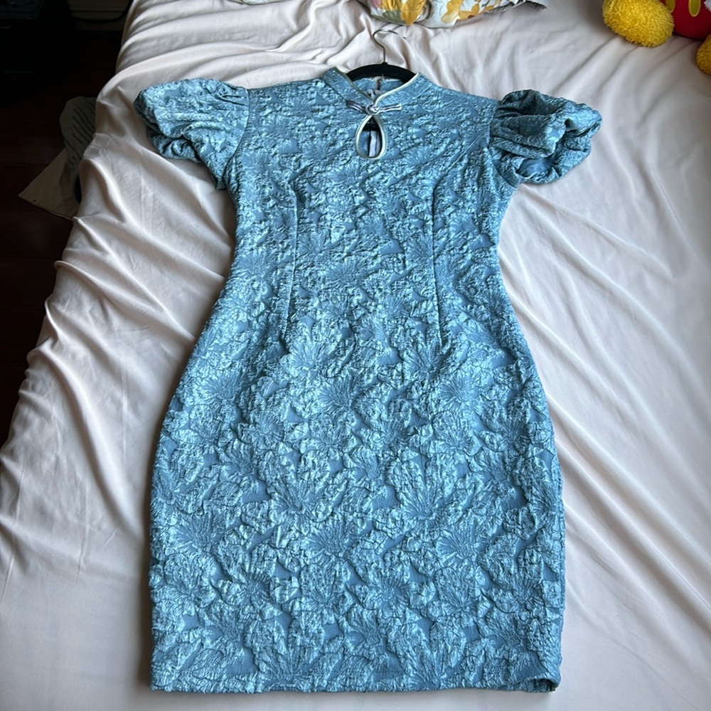 NWOT Modern puff sleeve cheongsam qipao Chinese dress Lunar New Year